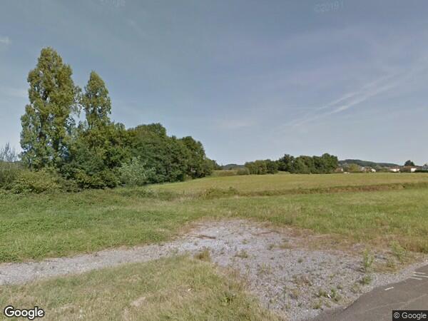 UNE  MAISON D'HABITATION INACHEVÉE