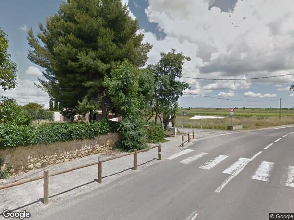 DEUX  MAISONS D'HABITATION