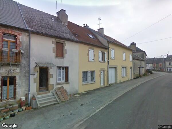 UNE MAISON D'HABITATION