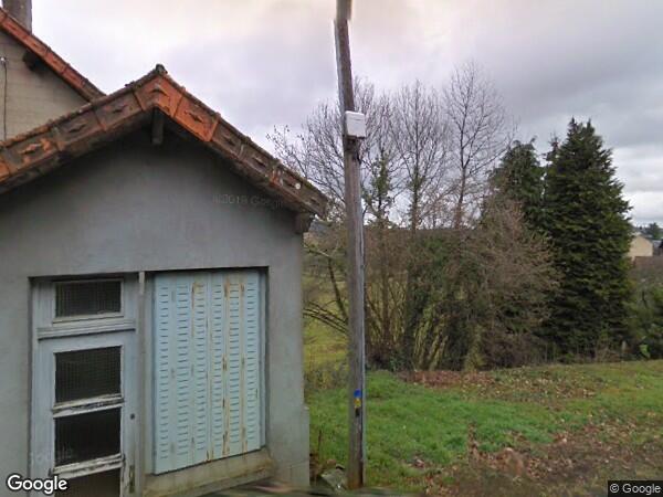 UNE MAISON D'HABITATION