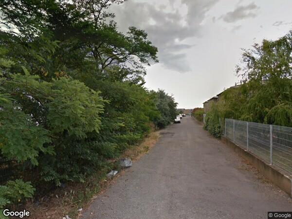 UN APPARTEMENT T1 AVEC PARKING