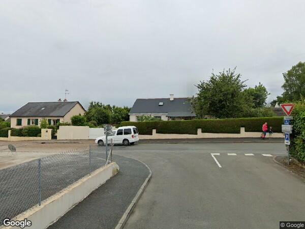 UNE MAISON D'HABITATION