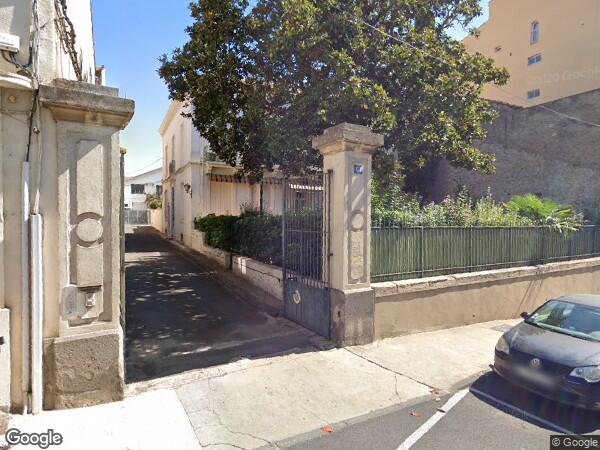 UN APPARTEMENT STUDIO