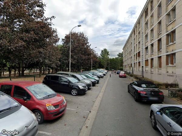 UN APPARTEMENT ET UNE CAVE
