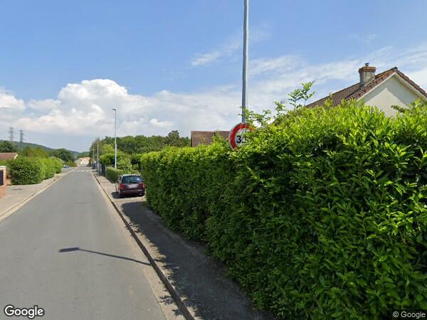 UNE MAISON D'HABITATION