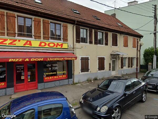 UN ENSEMBLE IMMOBILIER