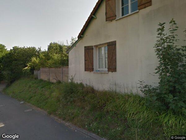 UNE MAISON D'HABITATION