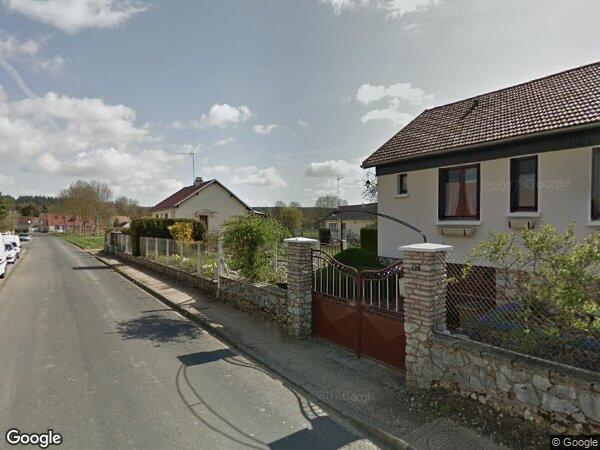 UNE MAISON D'HABITATION