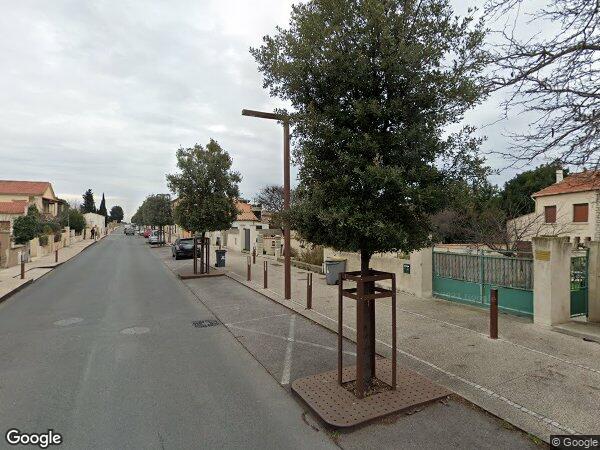 UNE MAISON D'HABITATION