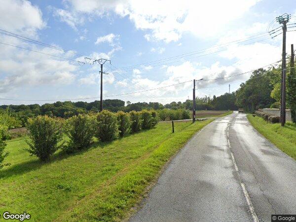 UNE MAISON D'HABITATION