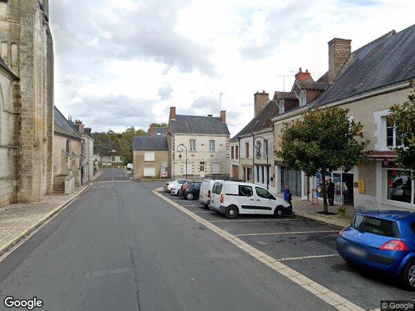 UN IMMEUBLE D'HABITATION