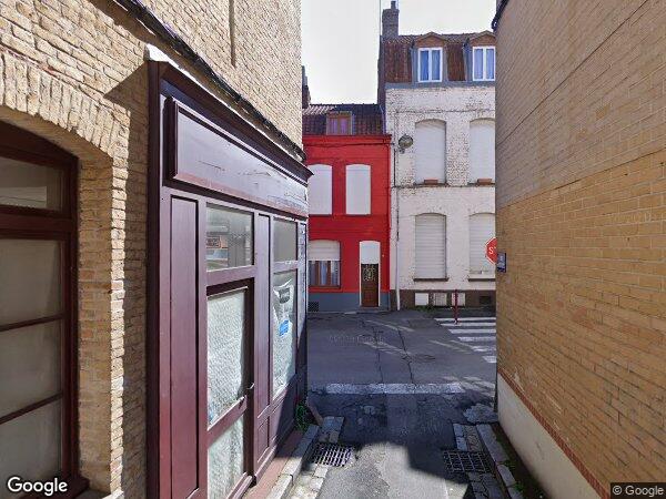 UN LOCAL À USAGE COMMERCIAL