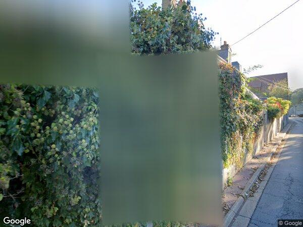 UN ENSEMBLE IMMOBILIER