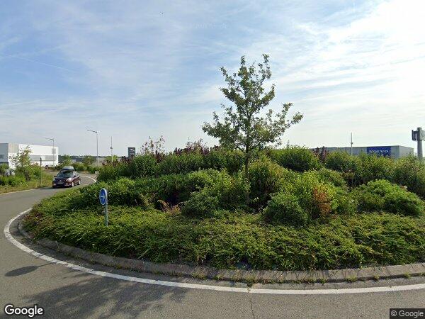 UN STUDIO ET UN PLACE DE PARKING