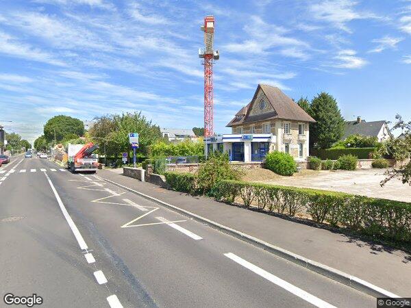 UN APPARTEMENT DE TYPE F3