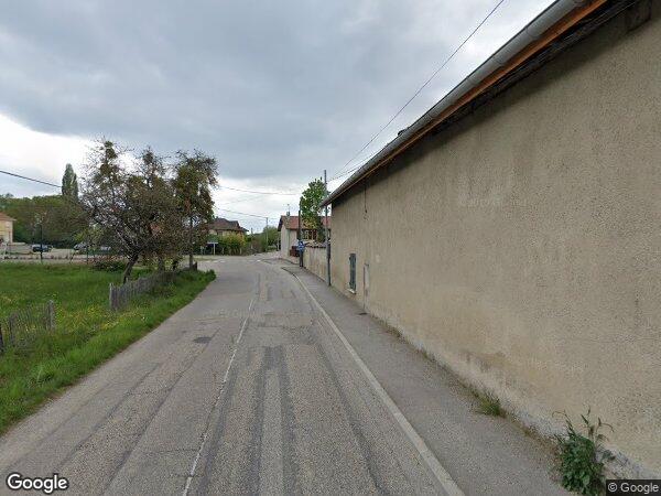 UNE MAISON D'HABITATION DE PLAIN-PIED