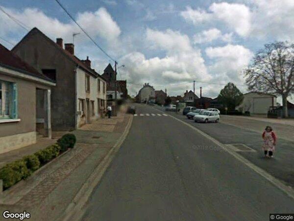 UNE MAISON D'HABITATION