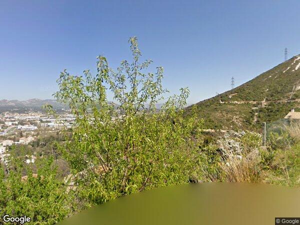 UNE MAISON D'HABITATION