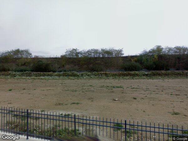 UNE MAISON D'HABITATION