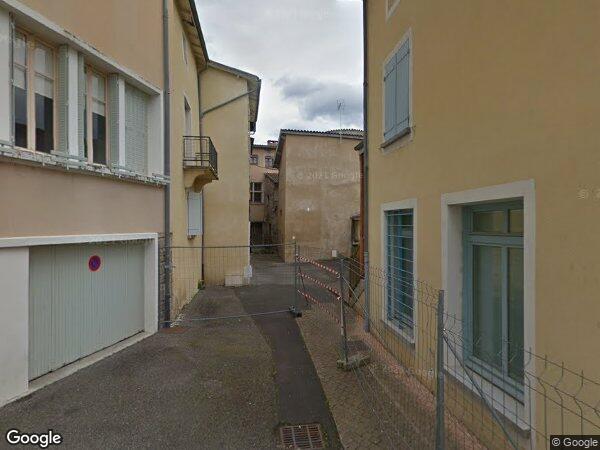 UNE MAISON D’HABITATION