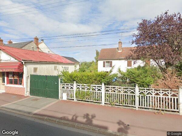 UN ENSEMBLE IMMOBILIER