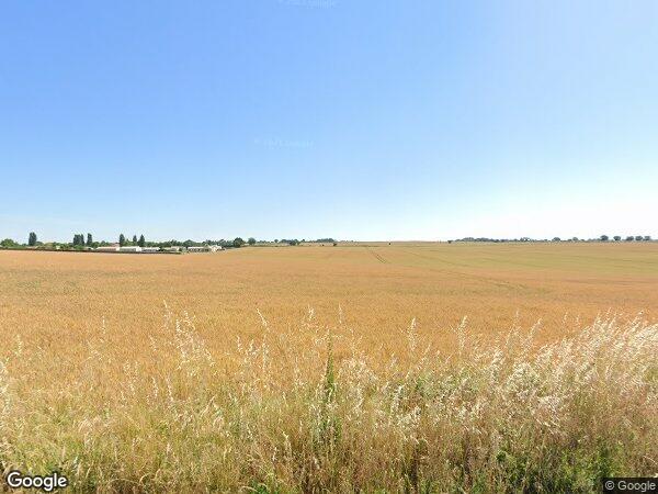 UN TERRAIN À BÂTIR