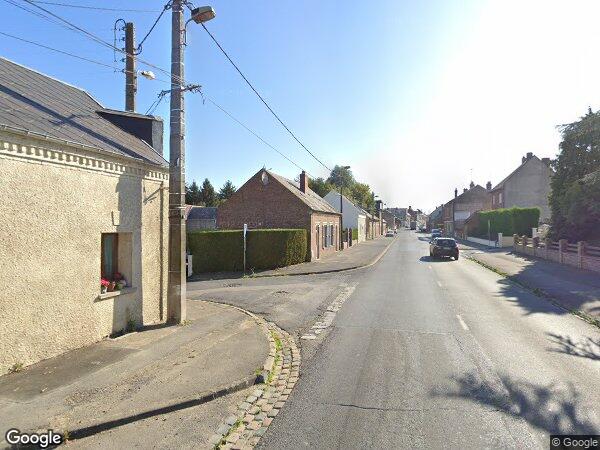 UNE MAISON D'HABITATION