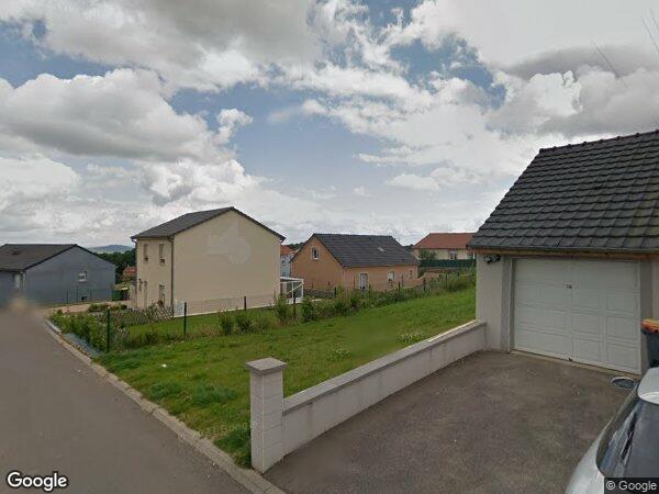 UNE MAISON INDIVIDUELLE D'HABITATION