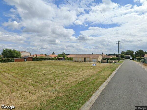 UNE MAISON D'HABITATION