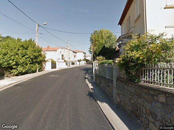 UNE MAISON D'HABITATION