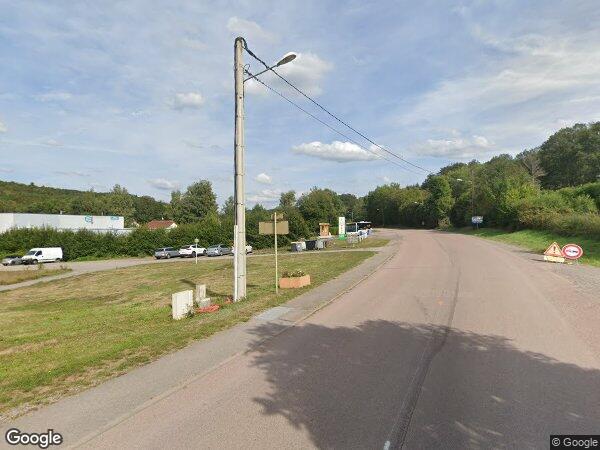 UNE MAISON D'HABITATION