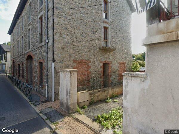 UN TERRAIN À BÂTIR