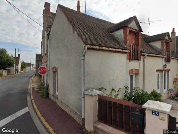 UNE MAISON D'HABITATION