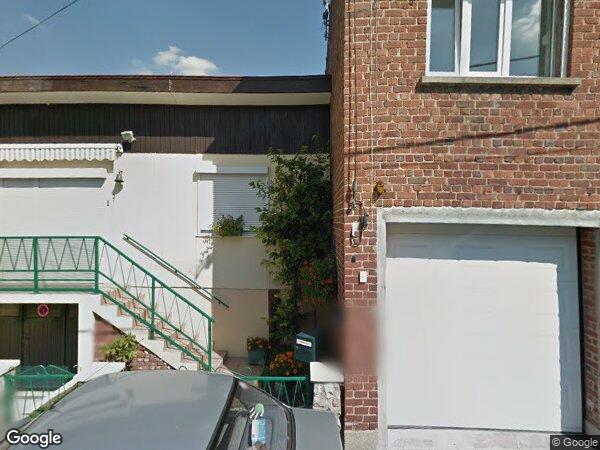 UNE MAISON INDIVIDUELLE À USAGE D'HABITATION