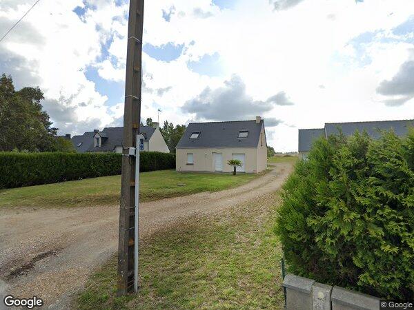 UNE MAISON D'HABITATION