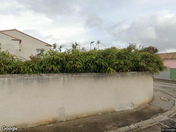 UNE MAISON D'HABITATION