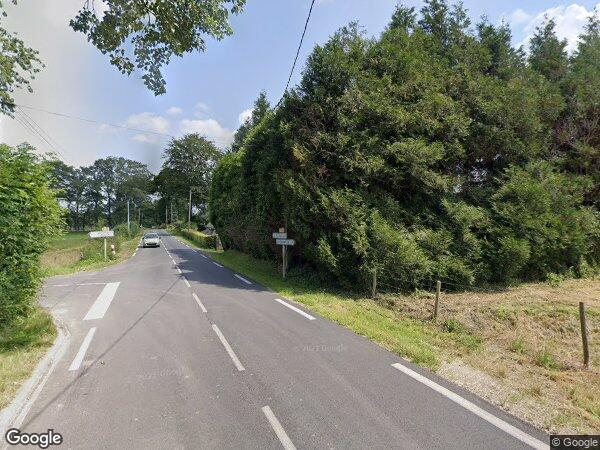 UN IMMEUBLE EN COURS DE CONSTRUCTION