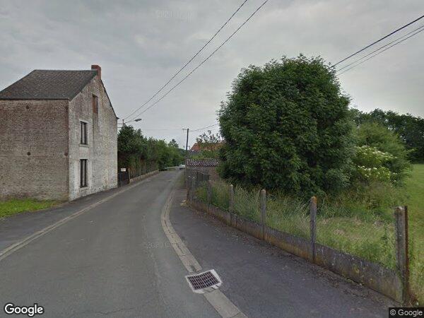 UNE MAISON A USAGE D'HABITATION