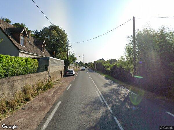 UNE MAISON À USAGE D’HABITATION 