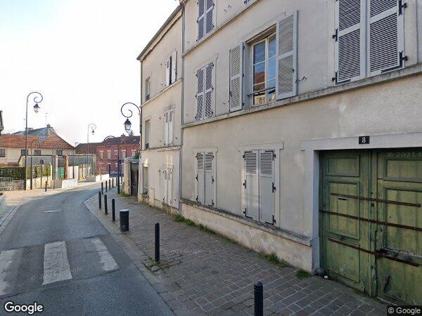 UN PAVILLON D'HABITATION