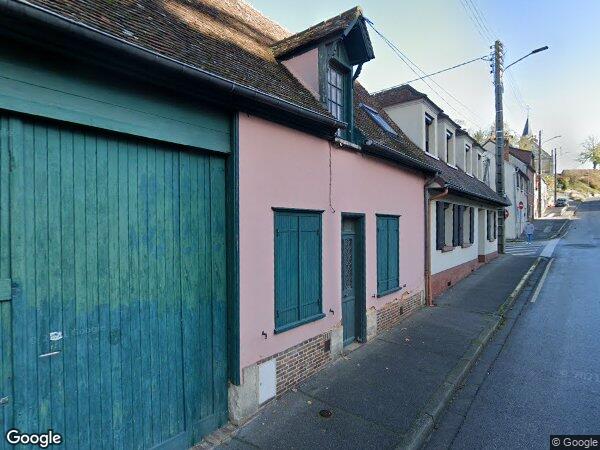 UNE MAISON D'HABITATION R+1