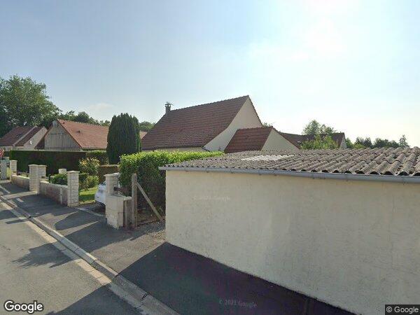 UNE MAISON D'HABITATION R+1