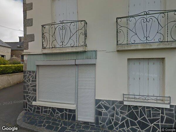 UNE MAISON D'HABITATION