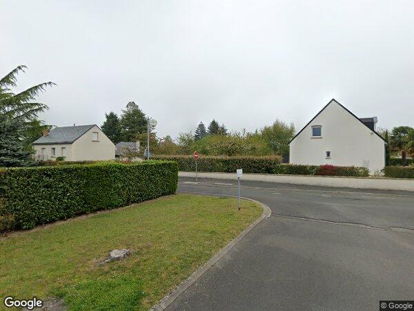 UNE MAISON D'HABITATION