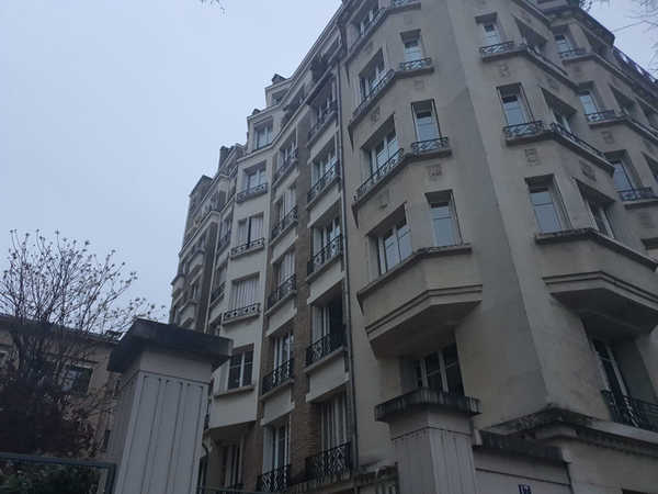 UN APPARTEMENT DE 123.98 M²