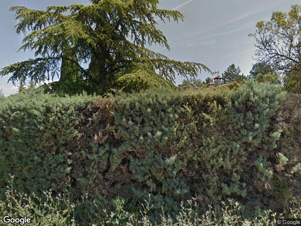 UNE MAISON D'HABITATION