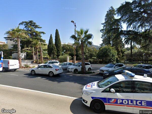 DEUX CHAMBRES DE BONNE