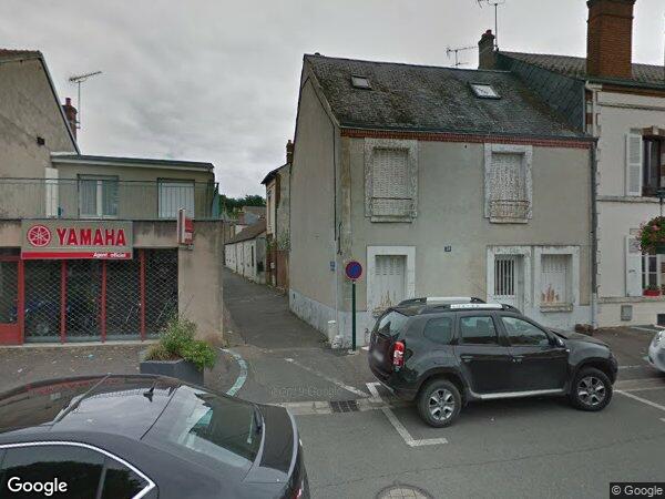 UNE MAISON D'HABITATION