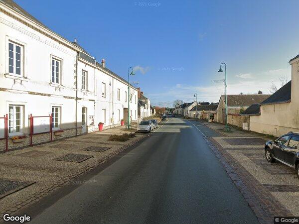 UNE MAISON À USAGE D'HABITATION