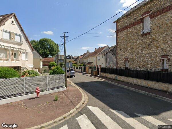 UN PAVILLON D'HABITATION DE PLAIN-PIED